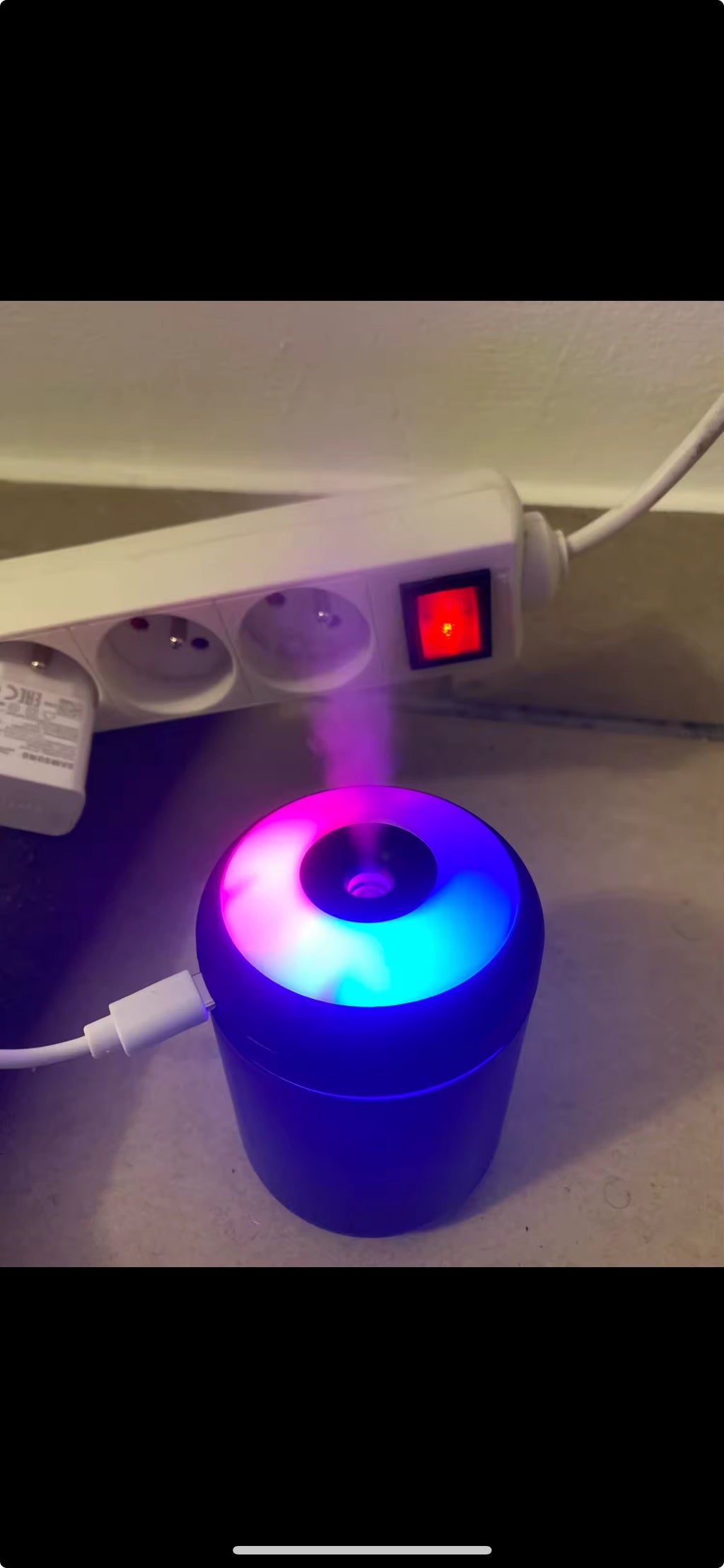 Air Humidifier USB Electric Fragrance Aroma Essential Oil Purifier for Car| Home |Bedroom